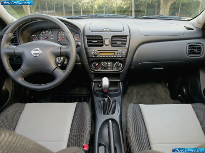 2004 Nissan Sentra Se-r - фотография 14 из 18 2004 Nissan Sentra Se-r - фотография 14 из 18