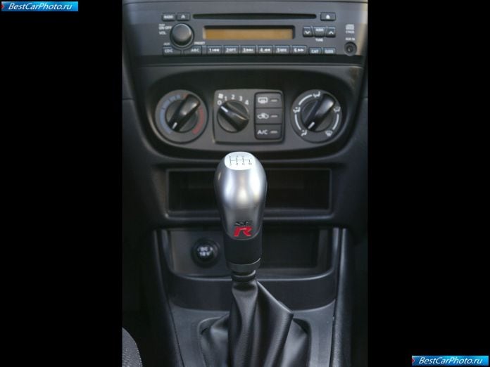 2004 Nissan Sentra Se-r - фотография 18 из 18