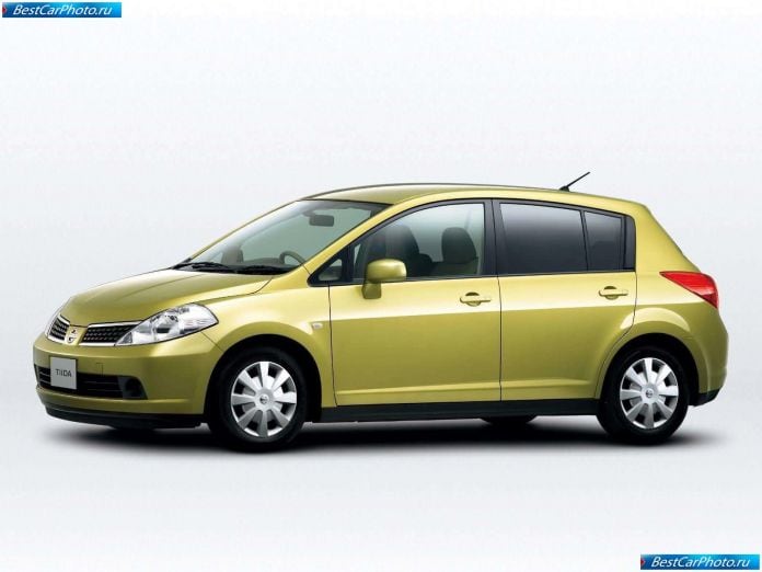 2004 Nissan Tiida - фотография 9 из 29 2004 Nissan Tiida - фотография 9 из 29