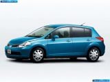 nissan_2004-tiida_1600x1200_011.jpg