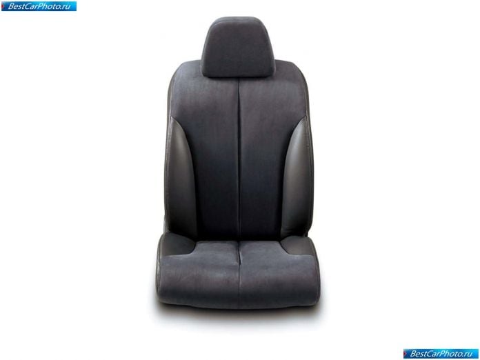 2004 Nissan Tiida - фотография 19 из 29 2004 Nissan Tiida - фотография 19 из 29