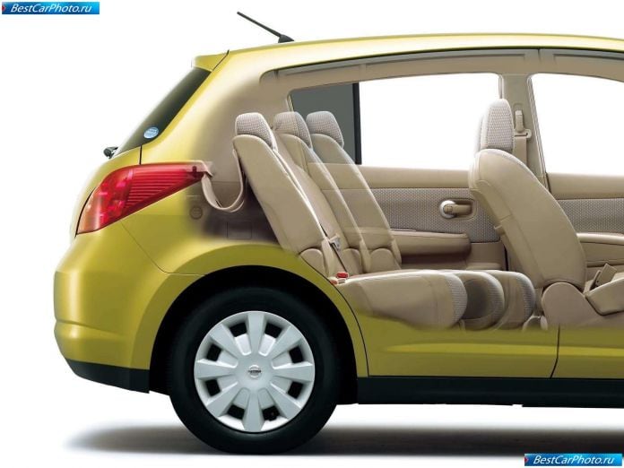 2004 Nissan Tiida - фотография 23 из 29 2004 Nissan Tiida - фотография 23 из 29