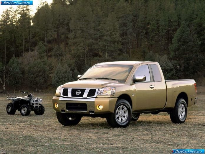 2004 Nissan Titan - фотография 12 из 44