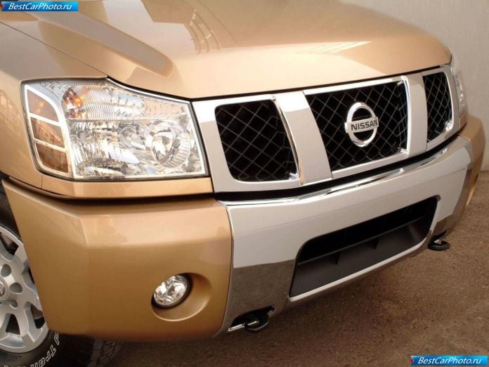 2004 Nissan Titan - фотография 34 из 44