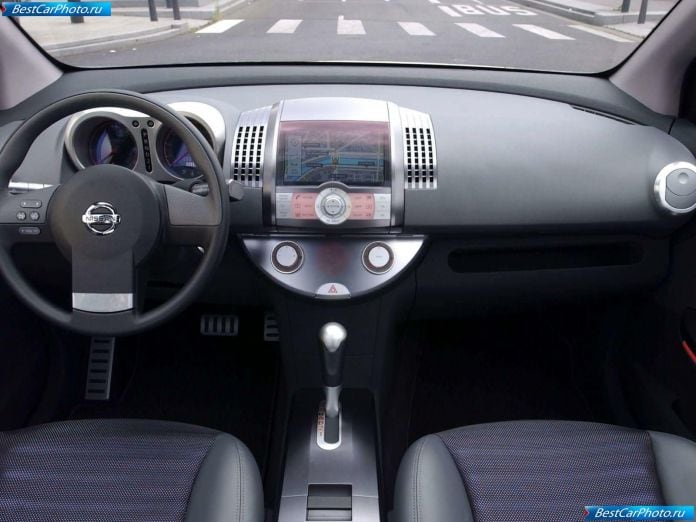 2004 Nissan Tone Concept - фотография 12 из 20