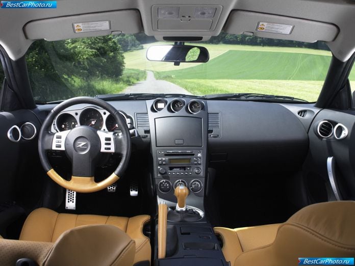 2005 Nissan 350z Eur - фотография 10 из 20 2005 Nissan 350z Eur - фотография 10 из 20