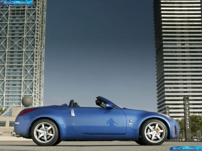 2005 Nissan 350z Roadster Eur - фотография 17 из 60 2005 Nissan 350z Roadster Eur - фотография 17 из 60