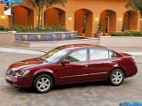 nissan_2005-altima_1600x1200_010.jpg