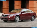 nissan_2005-altima_1600x1200_015.jpg