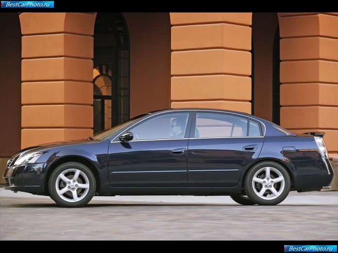 2005 Nissan Altima - фотография 29 из 50