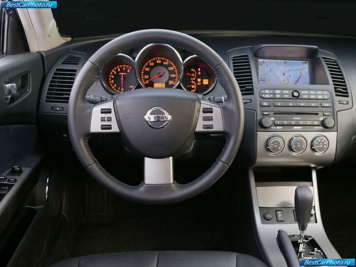 2005 Nissan Altima - фотография 33 из 50