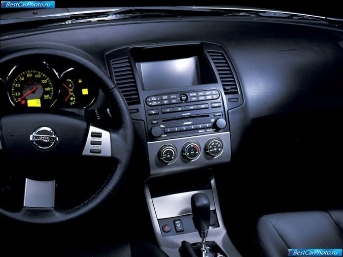 2005 Nissan Altima - фотография 35 из 50