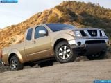 nissan_2005-frontier_1600x1200_009.jpg