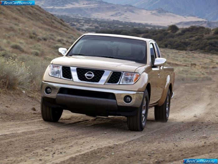 2005 Nissan Frontier - фотография 12 из 30