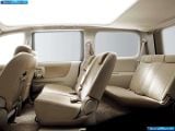 nissan_2005-lafesta_1600x1200_010.jpg