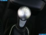 nissan_2005-micra_160sr_1600x1200_009.jpg