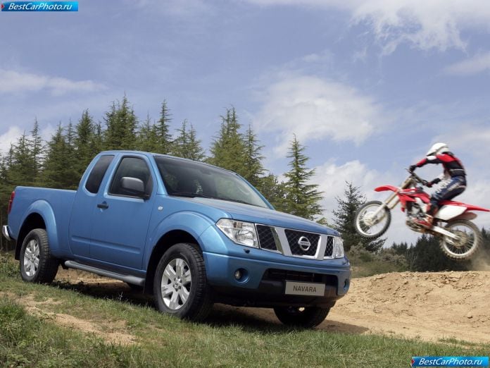 2005 Nissan Navara - фотография 2 из 37 2005 Nissan Navara - фотография 2 из 37