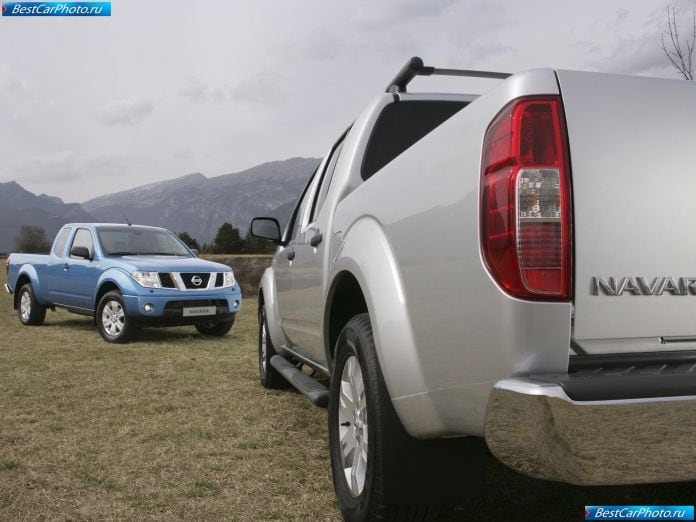 2005 Nissan Navara - фотография 11 из 37 2005 Nissan Navara - фотография 11 из 37