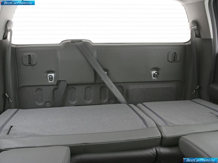 2005 Nissan Navara - фотография 29 из 37
