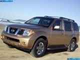 nissan_2005-pathfinder_1600x1200_009.jpg