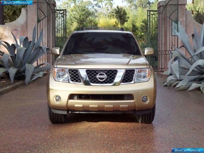 2005 Nissan Pathfinder - фотография 10 из 27 2005 Nissan Pathfinder - фотография 10 из 27