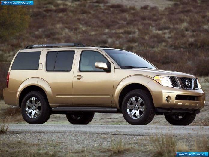 2005 Nissan Pathfinder - фотография 13 из 27
