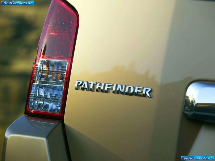 2005 Nissan Pathfinder - фотография 25 из 27