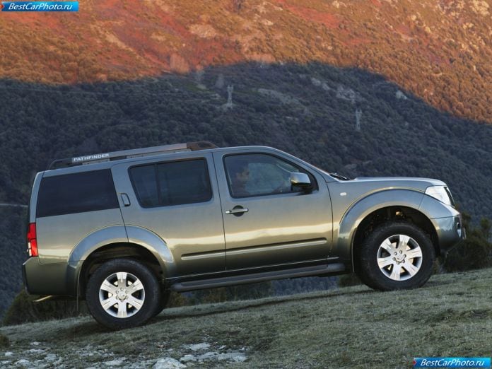 2005 Nissan Pathfinder Eur - фотография 24 из 70 2005 Nissan Pathfinder Eur - фотография 24 из 70