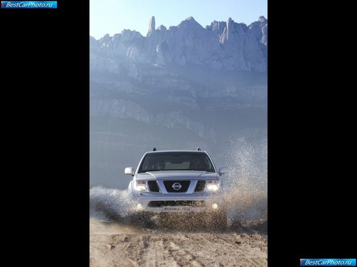 2005 Nissan Pathfinder Eur - фотография 63 из 70 2005 Nissan Pathfinder Eur - фотография 63 из 70