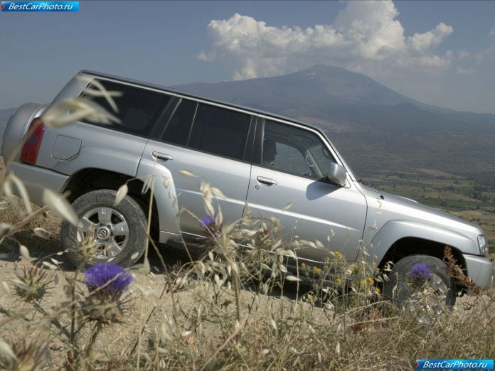 2005 Nissan Patrol - фотография 7 из 18 2005 Nissan Patrol - фотография 7 из 18