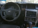 nissan_2005-patrol_1600x1200_010.jpg