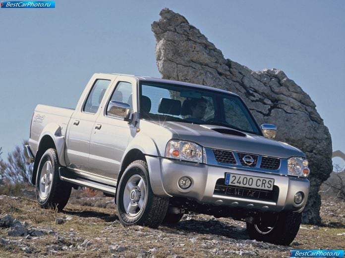 2005 Nissan Pickup - фотография 1 из 12