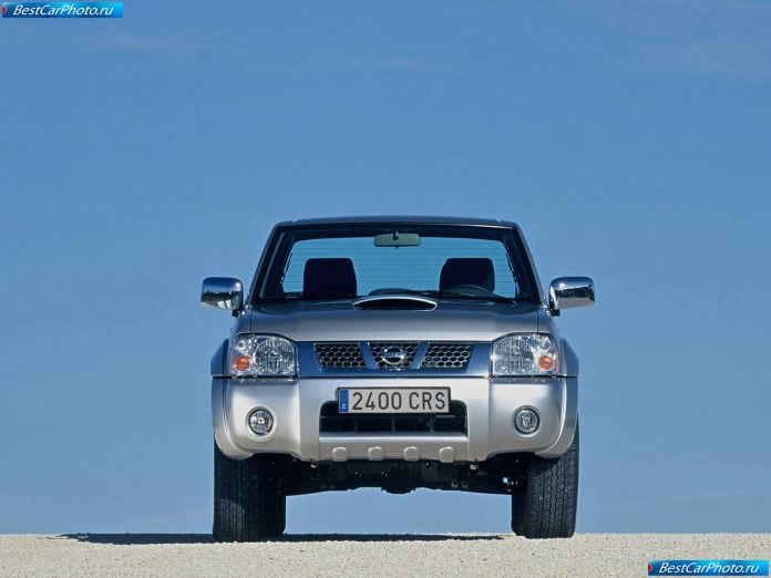 2005 Nissan Pickup - фотография 7 из 12