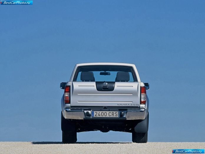 2005 Nissan Pickup - фотография 8 из 12 2005 Nissan Pickup - фотография 8 из 12