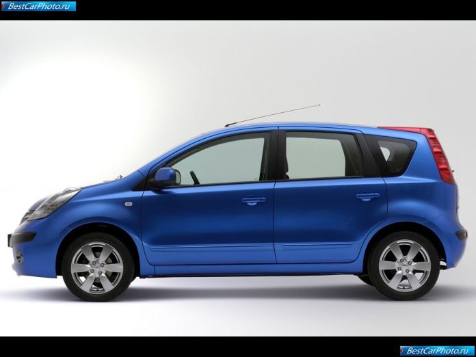 2006 Nissan Note - фотография 4 из 22 2006 Nissan Note - фотография 4 из 22