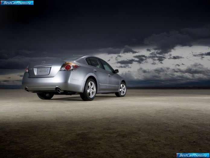 2007 Nissan Altima - фотография 9 из 30