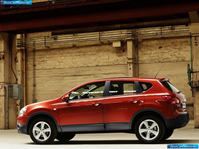 2007 Nissan Qashqai - фотография 13 из 31 2007 Nissan Qashqai - фотография 13 из 31