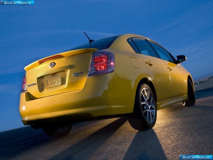 2007 Nissan Sentra Se-r - фотография 10 из 30