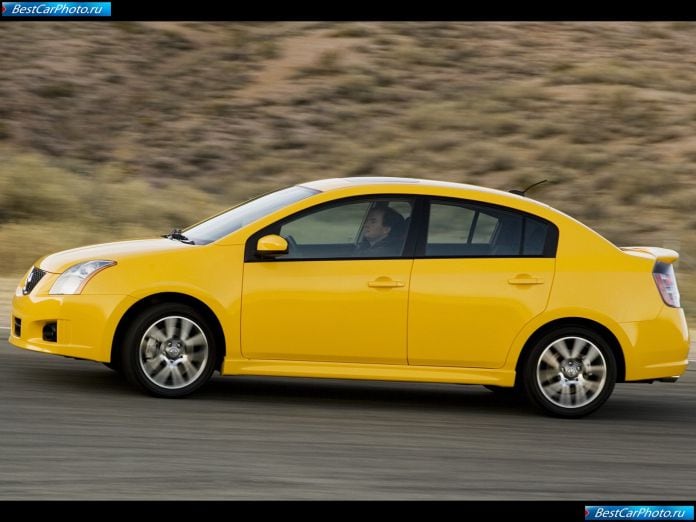 2007 Nissan Sentra Se-r - фотография 13 из 30 2007 Nissan Sentra Se-r - фотография 13 из 30