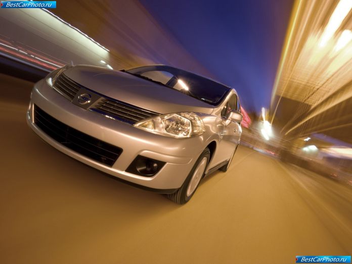2007 Nissan Versa Sedan - фотография 1 из 4 2007 Nissan Versa Sedan - фотография 1 из 4