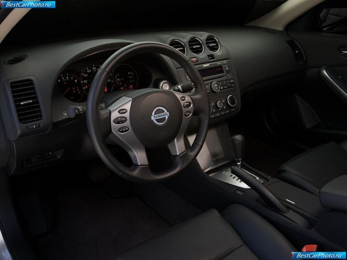 2008 Nissan Altima Coupe - фотография 7 из 17