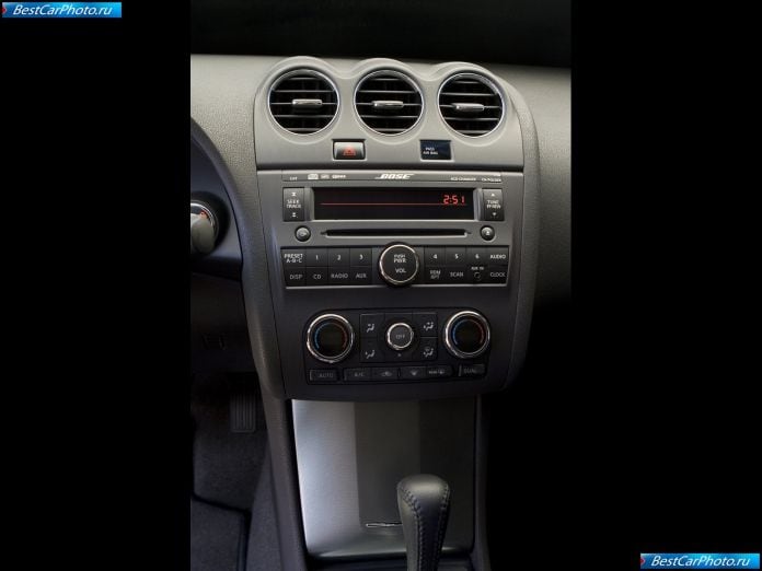 2008 Nissan Altima Coupe - фотография 16 из 17 2008 Nissan Altima Coupe - фотография 16 из 17