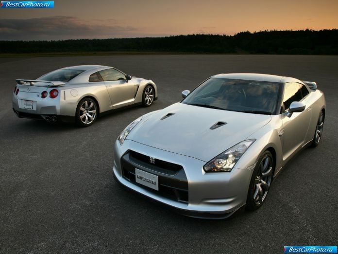 2008 Nissan Gt-r - фотография 2 из 56