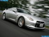 nissan_2008-gt-r_1600x1200_008.jpg