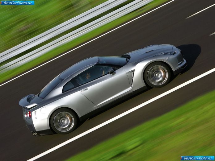 2008 Nissan Gt-r - фотография 13 из 56