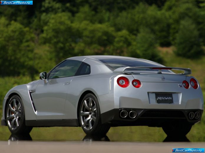 2008 Nissan Gt-r - фотография 24 из 56 2008 Nissan Gt-r - фотография 24 из 56