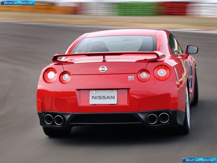 2008 Nissan Gt-r - фотография 29 из 56 2008 Nissan Gt-r - фотография 29 из 56
