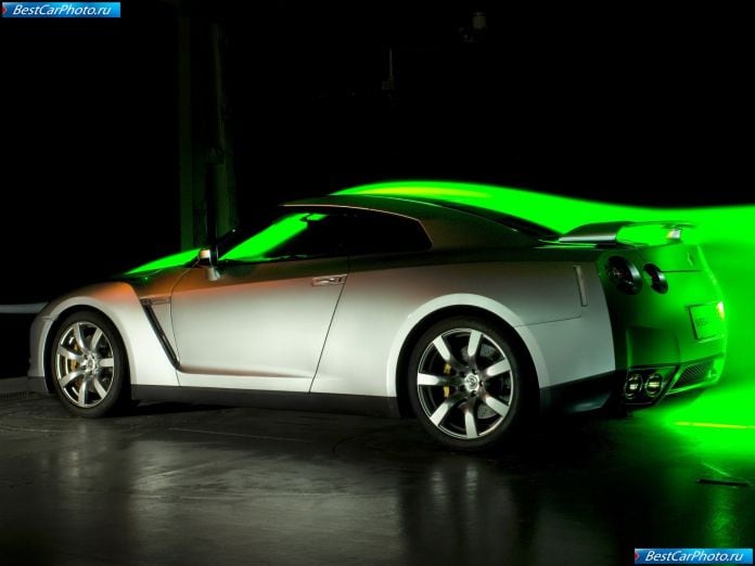2008 Nissan Gt-r - фотография 31 из 56 2008 Nissan Gt-r - фотография 31 из 56