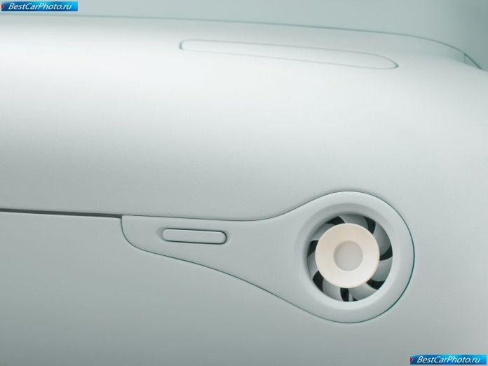 2008 Nissan Nuvu Concept - фотография 32 из 39