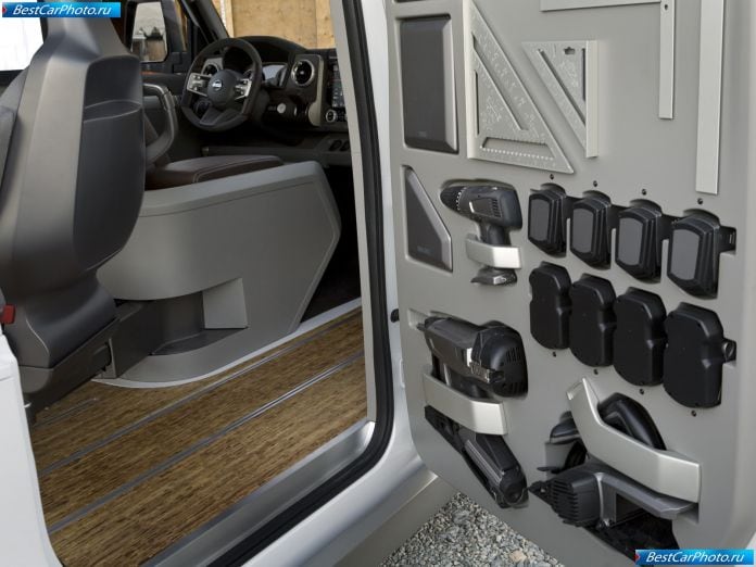 2008 Nissan Nv2500 Concept - фотография 21 из 47